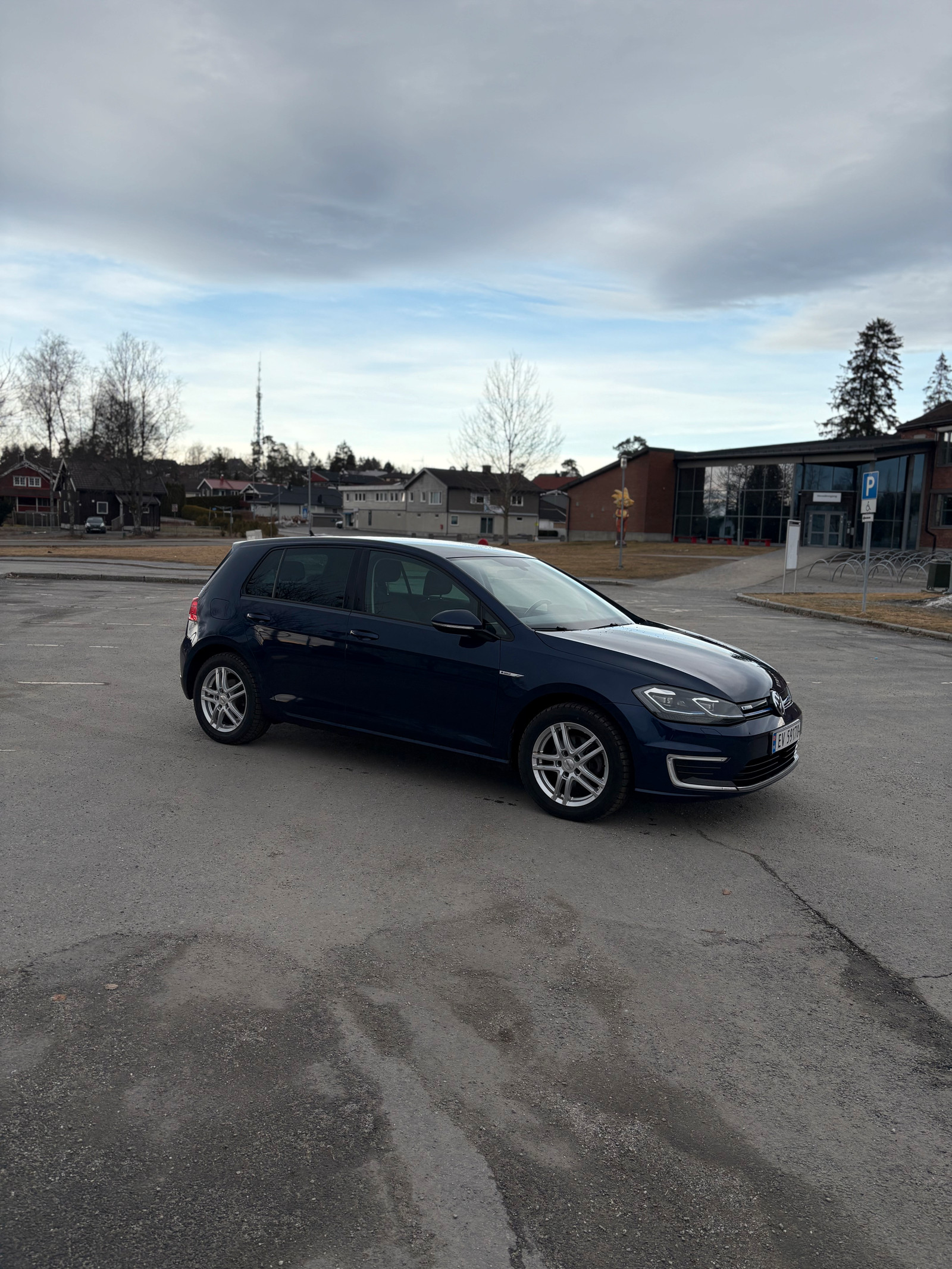 Volkswagen Golf 2