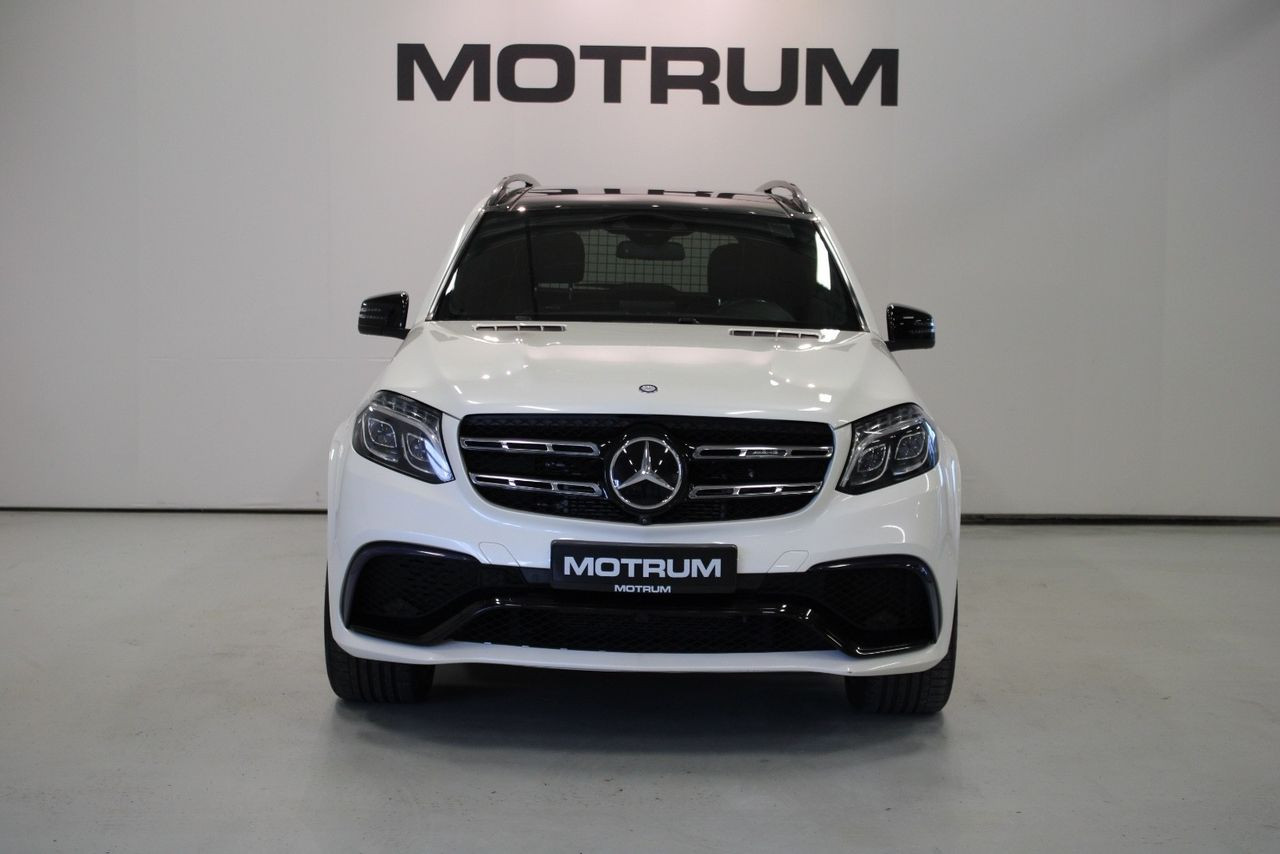 Mercedes-Benz GLS 63 4MATIC 3
