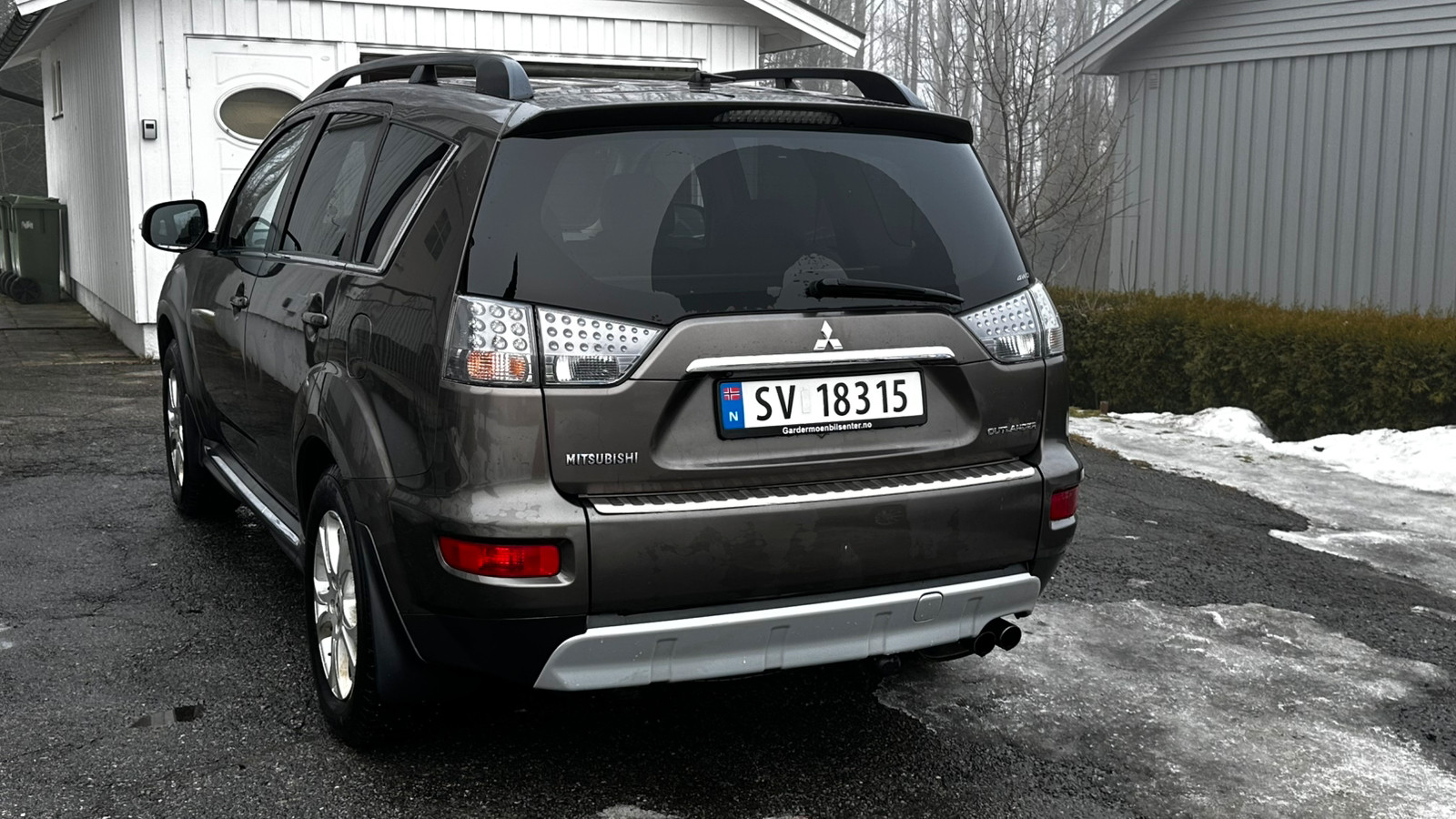 Mitsubishi Outlander 3