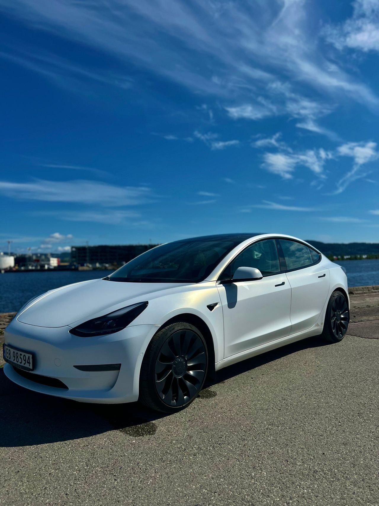 Tesla Model 3 Performance/Skinn/524hk/567km