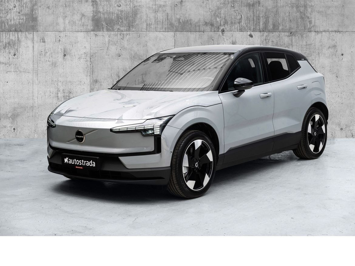 Volvo EX30 Ultra, 428 hk, H.Feste, Panorama. Navi, 360` kamera 2024, 9 800 km, kr 428 000,-