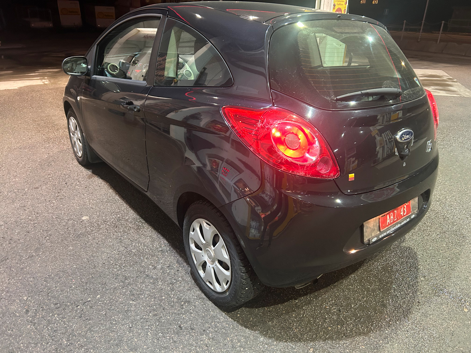 Ford Ka 1,2 69hk/lett bil/ billig i brukt 3