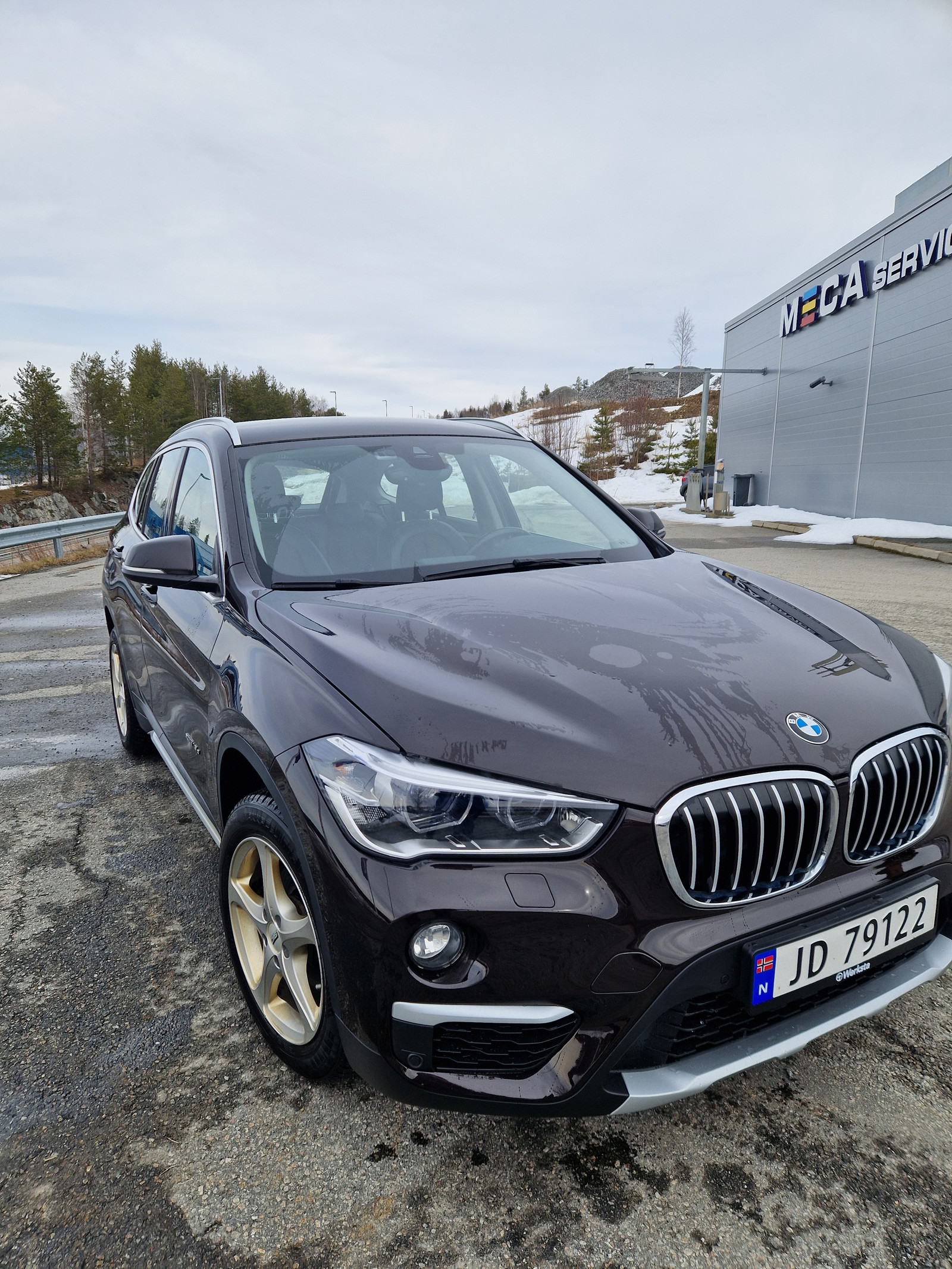 BMW X1 xDrive18d aut 3