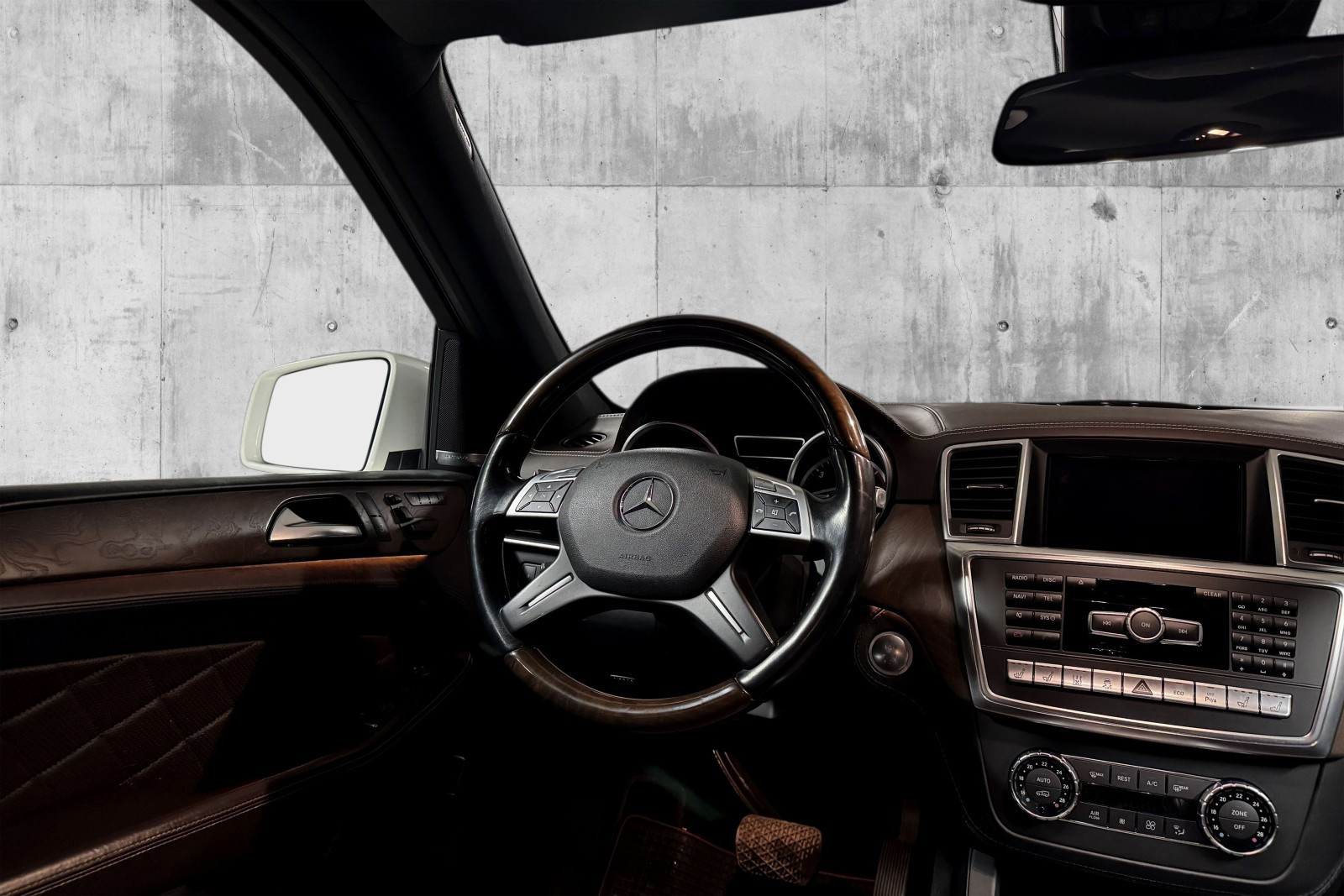 Hovedbilde av Mercedes-Benz M-Klasse