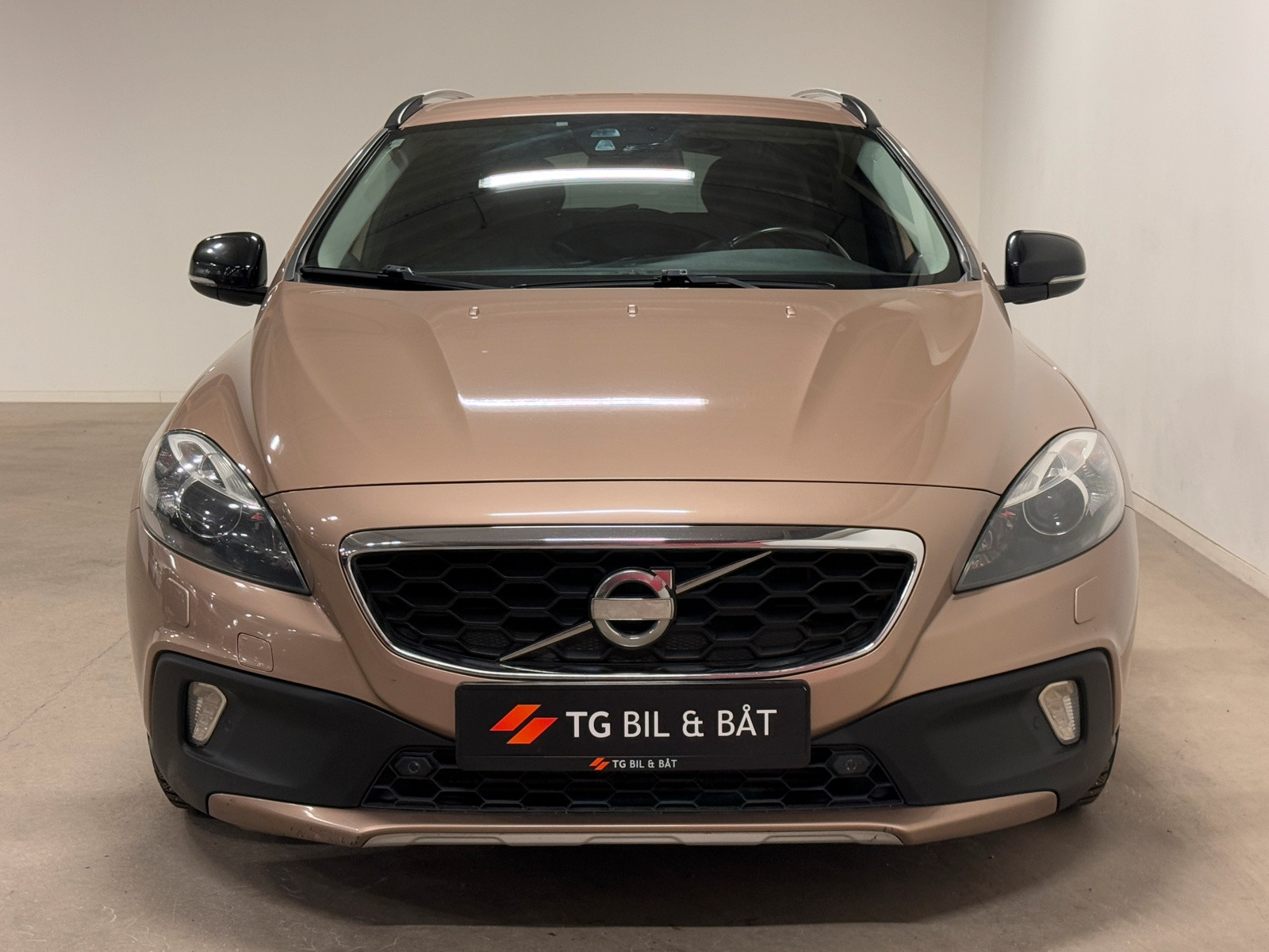 Volvo V40 D2 115HK MOMENTUM - WEBASTO/NAVI/CRUISE/RYGGE/KROK +++ 3