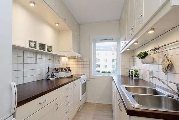 Pent og praktisk kjøkken Galleribilde