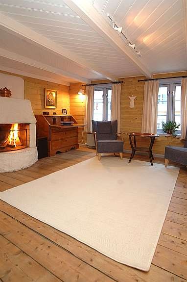 20086_223_staaende02_LOW Galleribilde