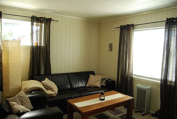 Stue i sokkelleilighet Galleribilde