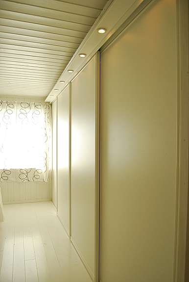 Skyvedørsgarderobe Galleribilde