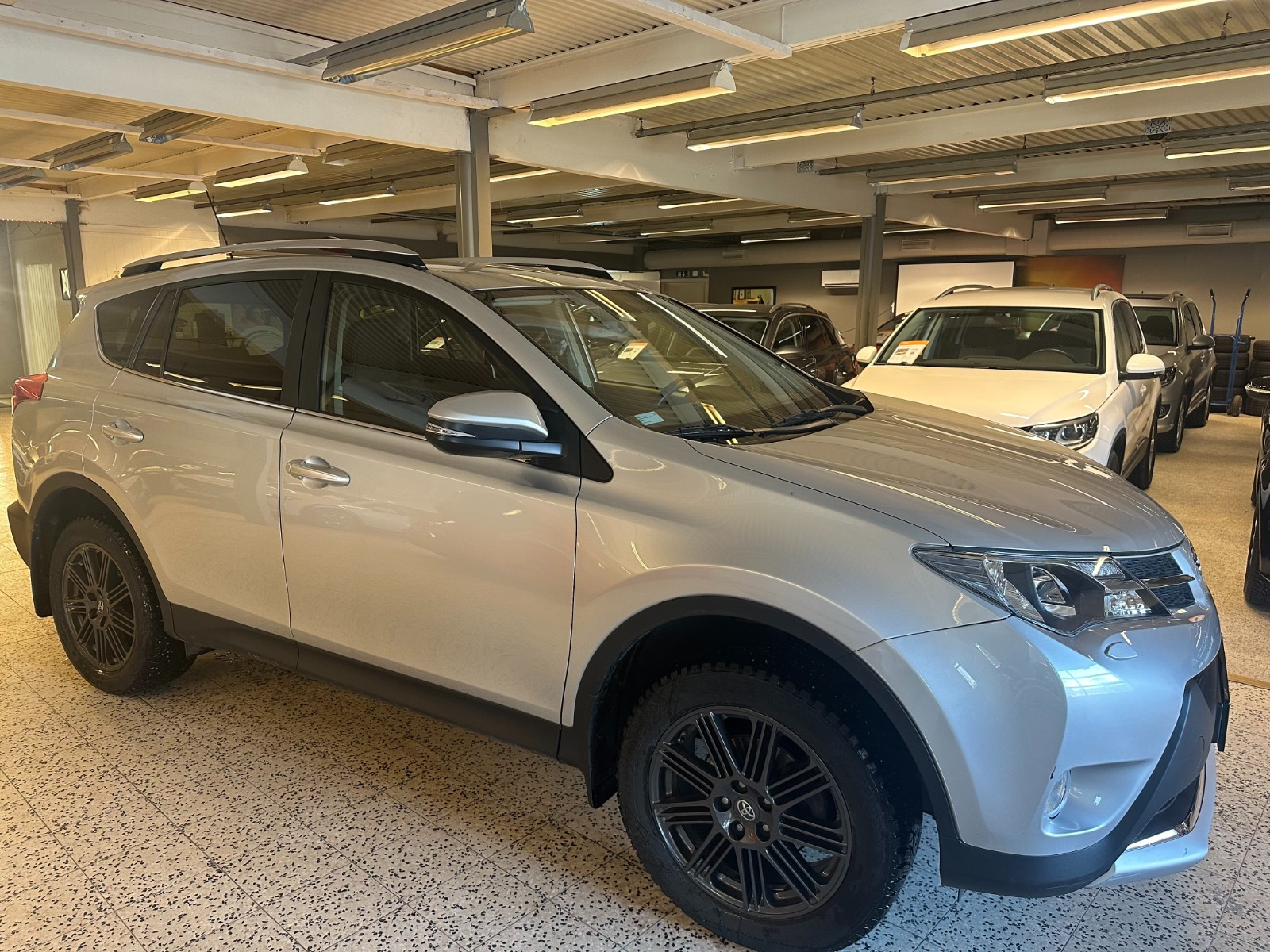 Toyota RAV4 2,0 152 hk./Aut/4WD/Lav km.+++ 3
