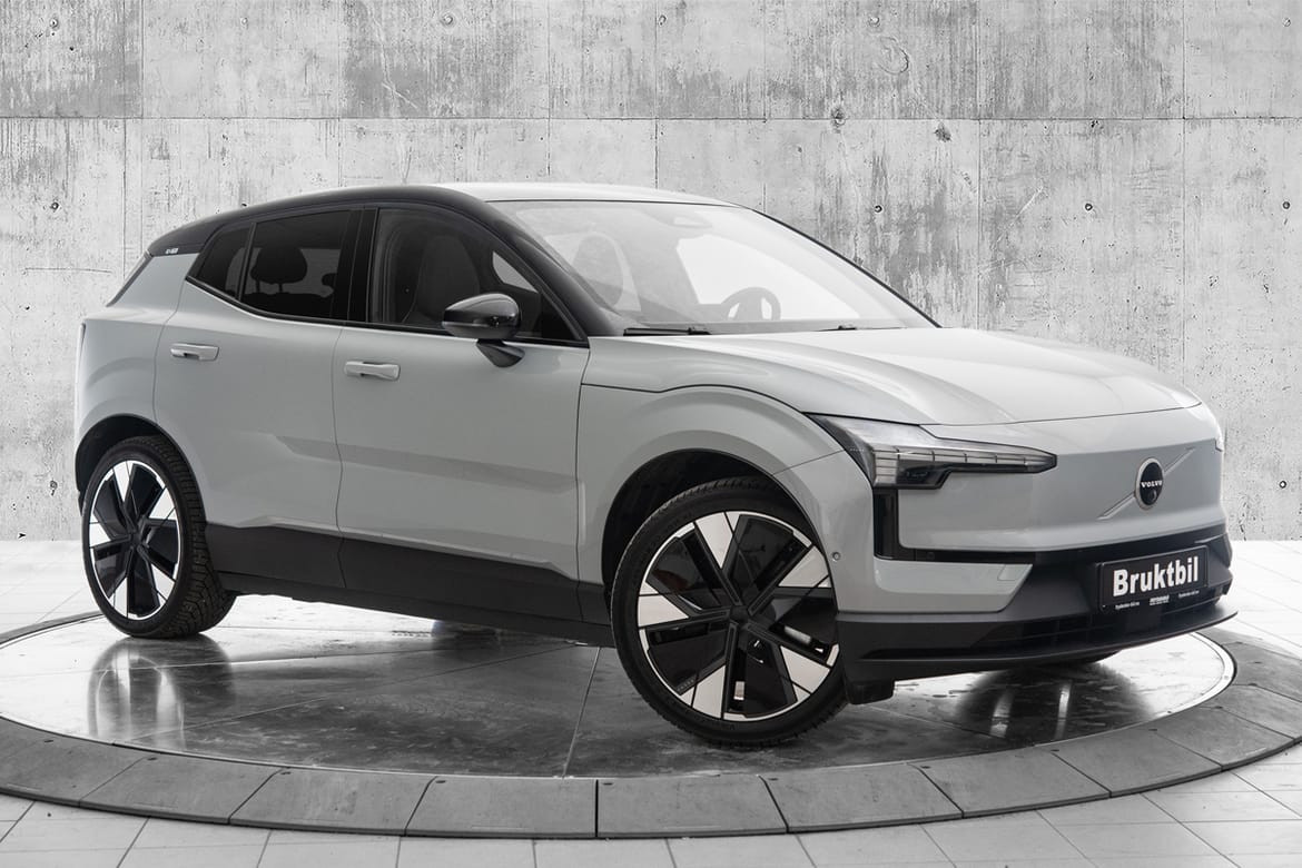 Volvo EX30 Twin Performance Ultra TONENDE|20"|H&K|VARME.P|360|5G+ 2
