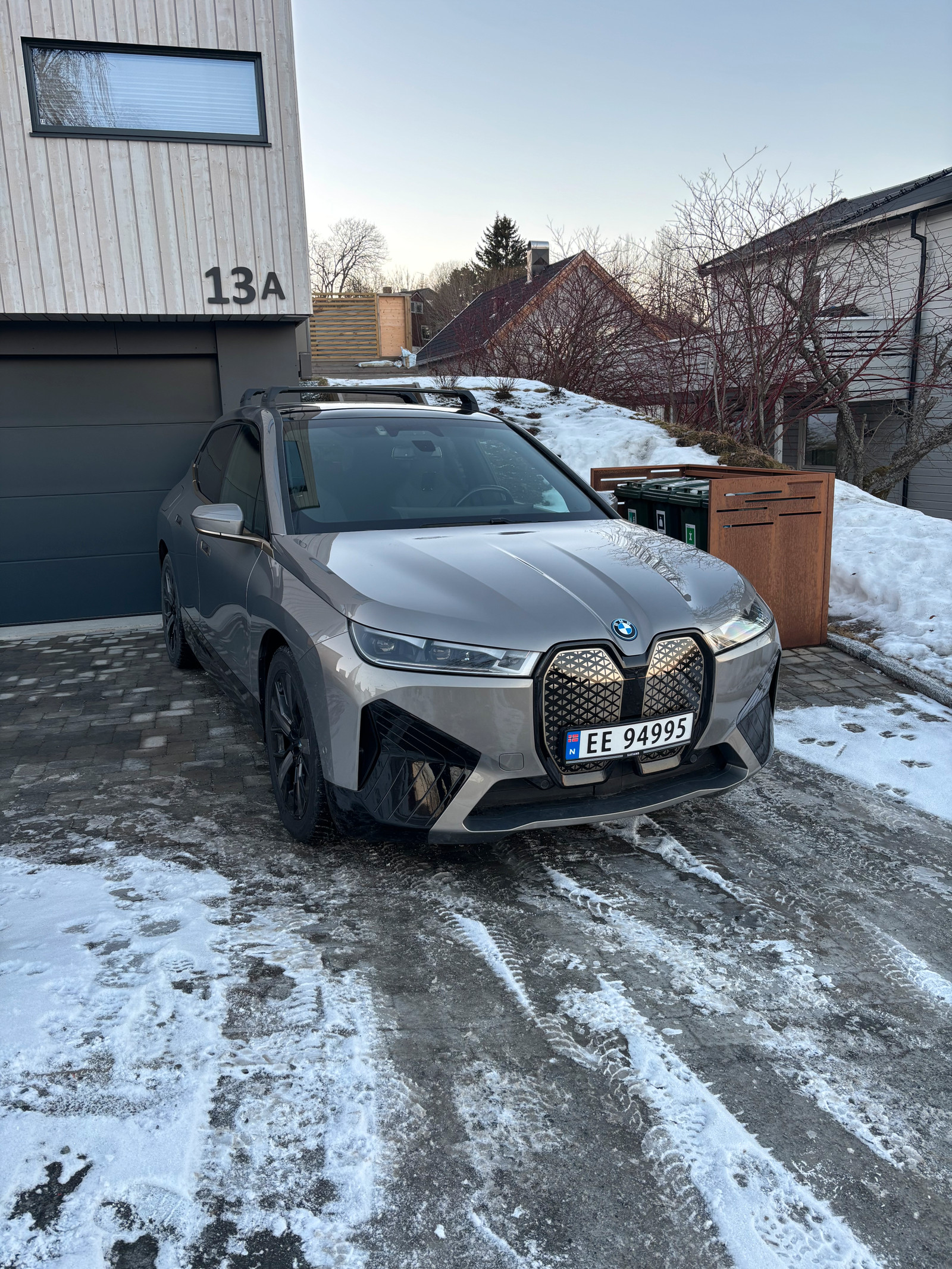 BMW iX xDrive 50 xDrive50 Fully Charged 3