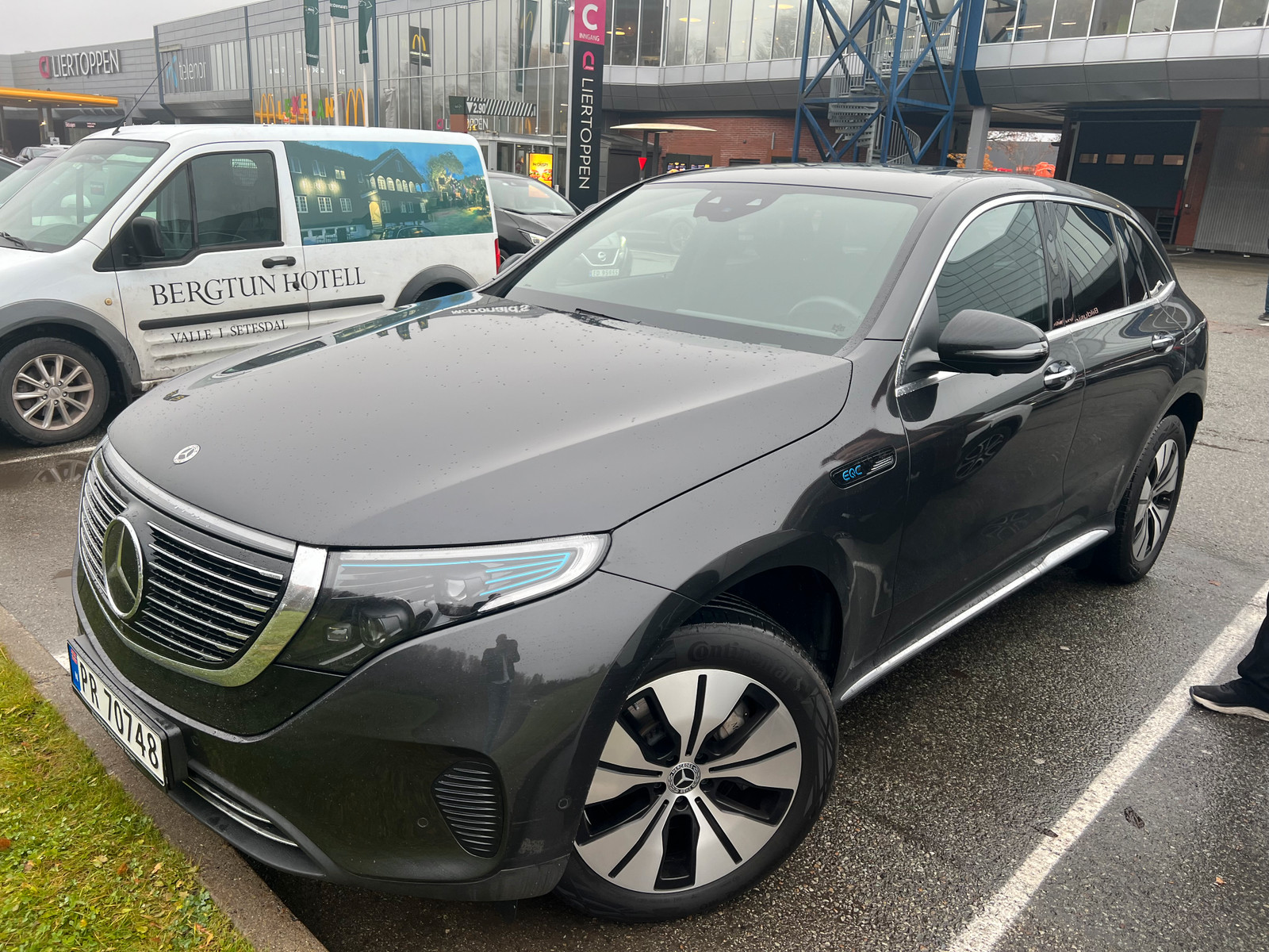 Mercedes-Benz EQC 2