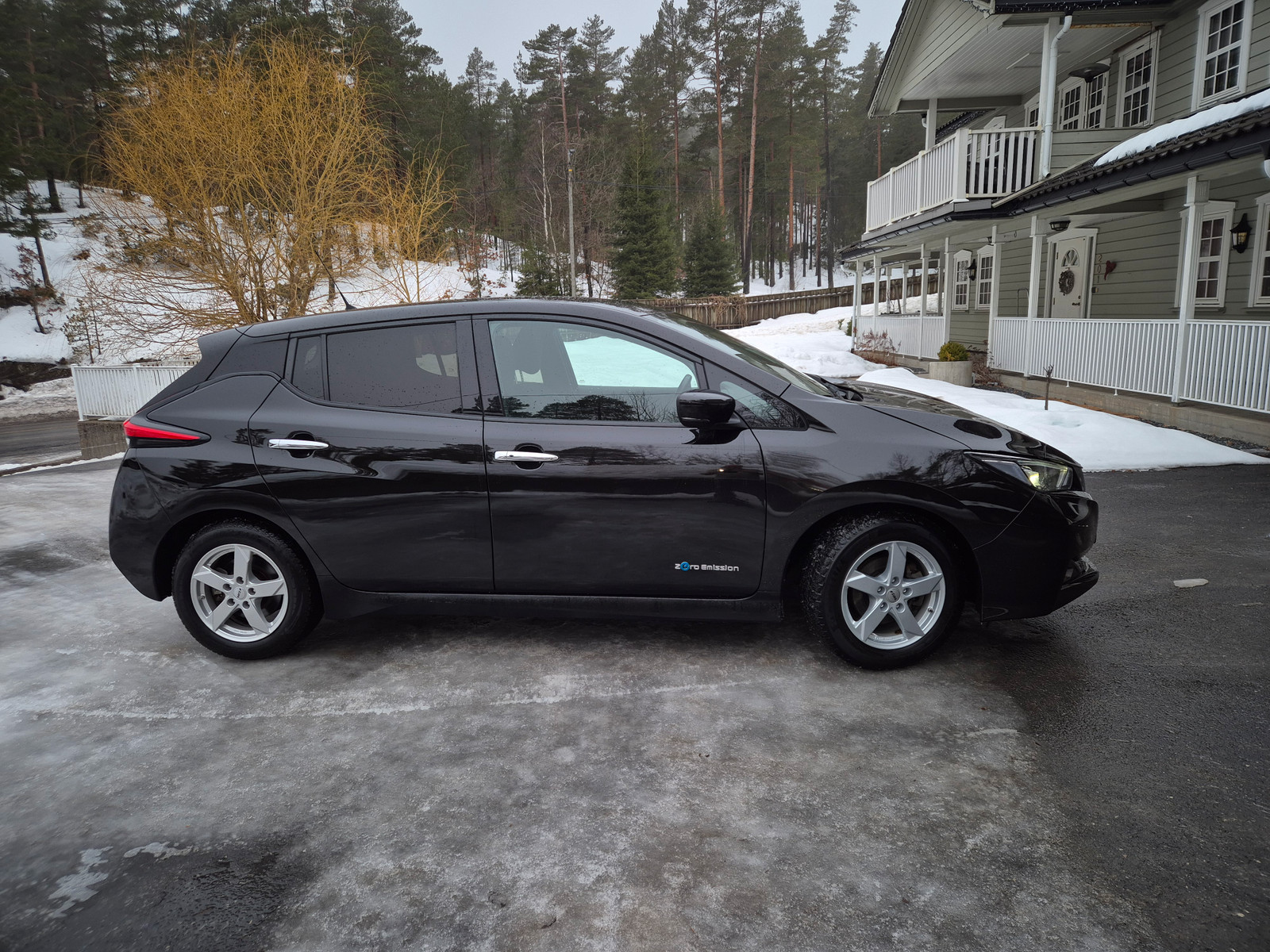 Nissan Leaf 2
