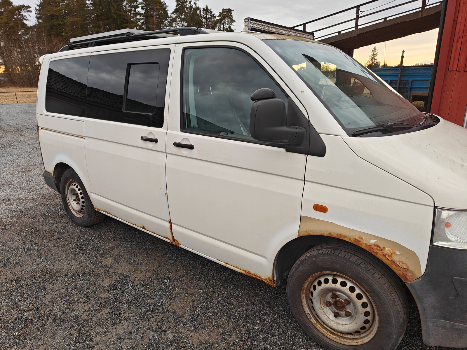Volkswagen Transporter 2,5 TDI 4M kort m/vindu 3