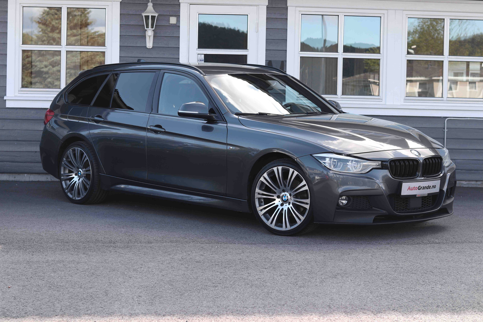 Hovedbilde av BMW 3-serie