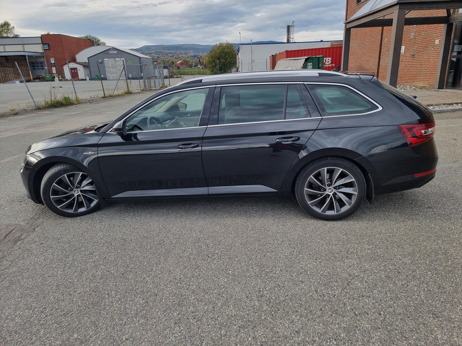 Skoda Superb 2,0 TDI 190hk L&K 4x4 aut 2