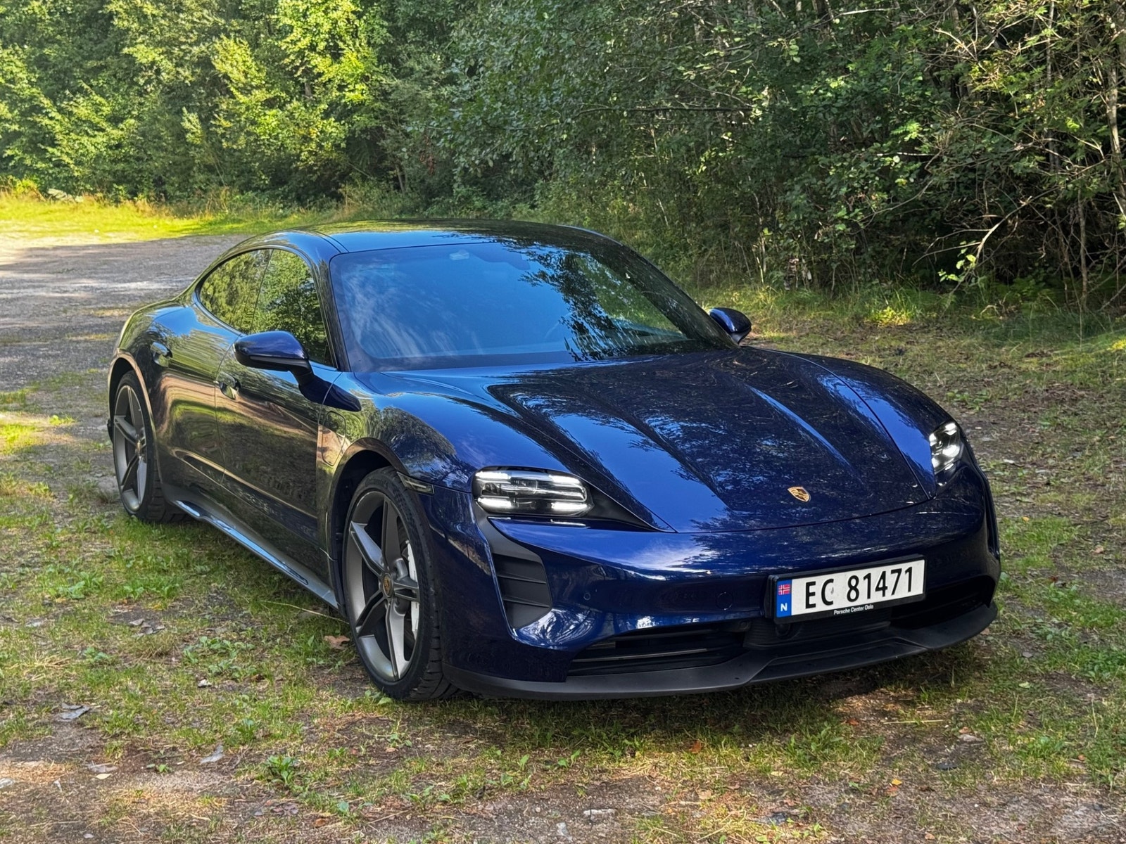 Brukt Porsche Taycan 