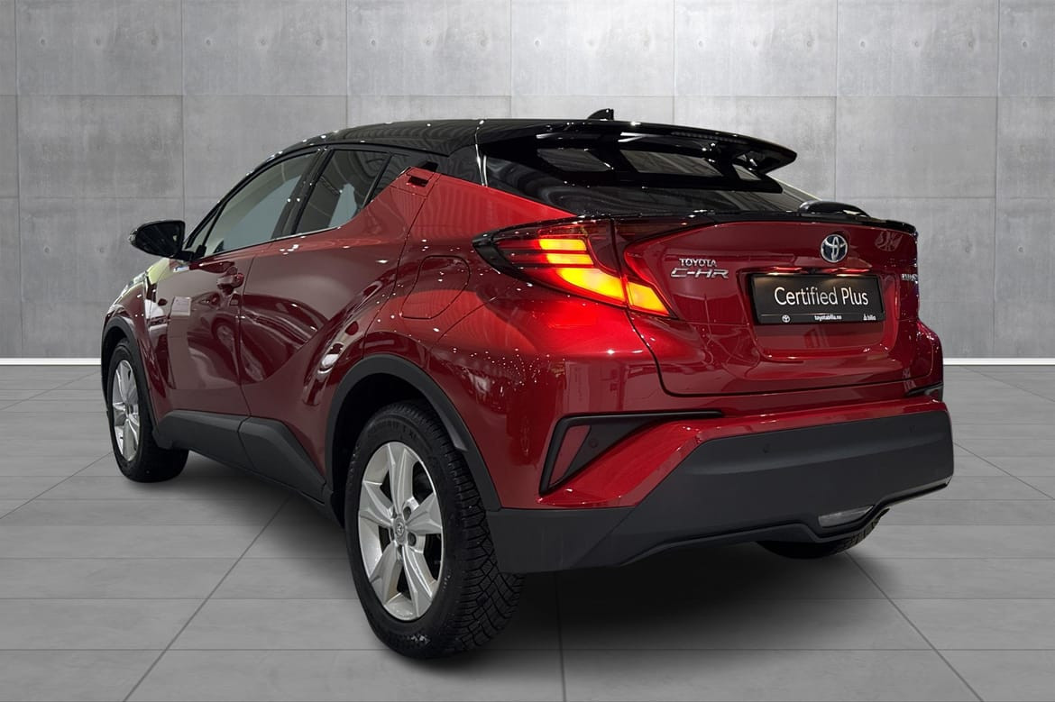 Toyota C-HR Hybrid Lounge Tech navi, sensorer, rattvarme 3