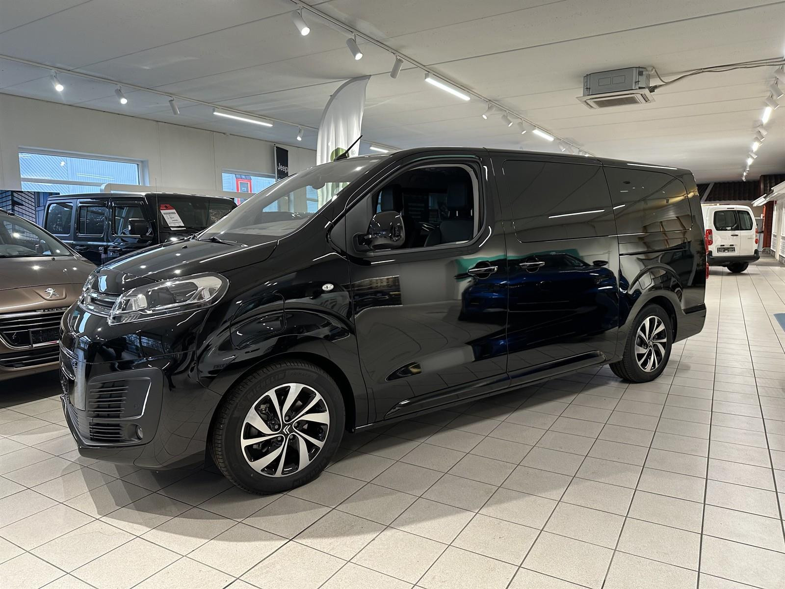 Citroen SpaceTourer Business Lounge 2