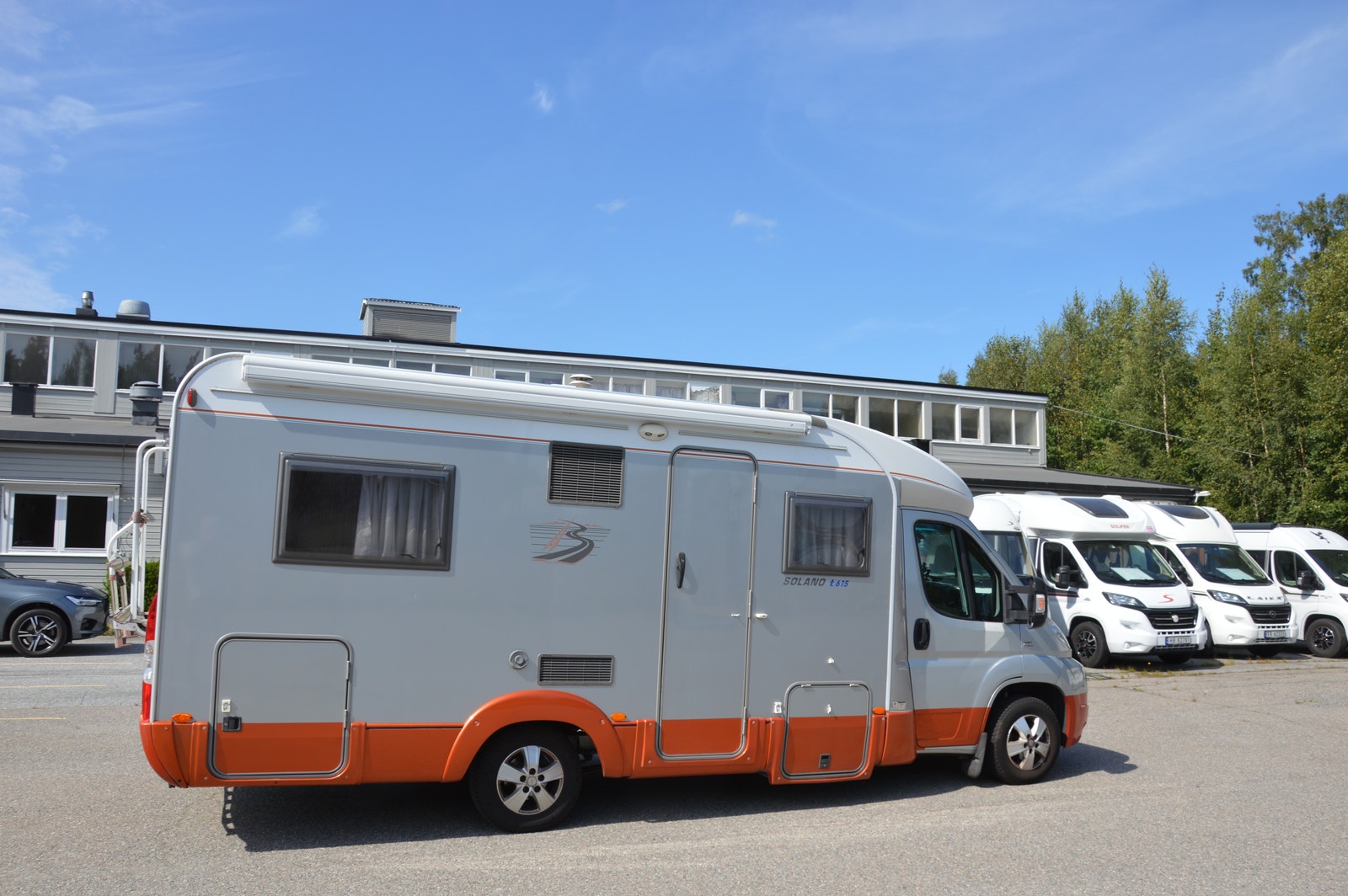 Bobil til salgs: Bürstner Solano T 615 - 2006 - Delintegrert - 130 hk - 2,3  l | FINN.no