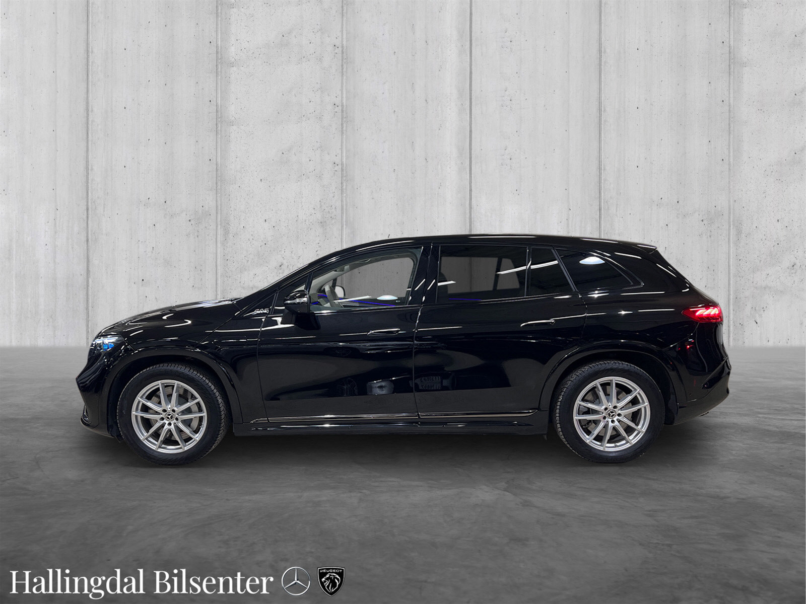 Mercedes-Benz EQS SUV 450 4MATIC AMG Premium Plus Meget lekker og velutstyrt! 2