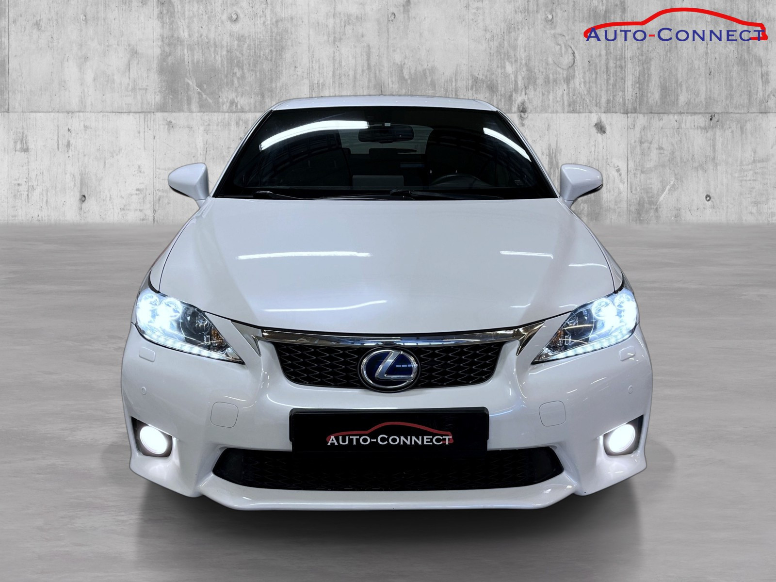 Lexus CT200h 1,8 HYBRID F-SPORT /NAVI/ KAMERA/ LED/ CRUISE/ P.SENSOR 3