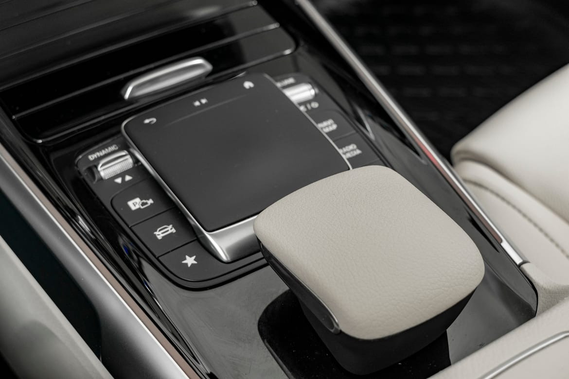 Hovedbilde av Mercedes-Benz EQB