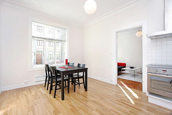 Spiseplass på kjøkken Galleribilde