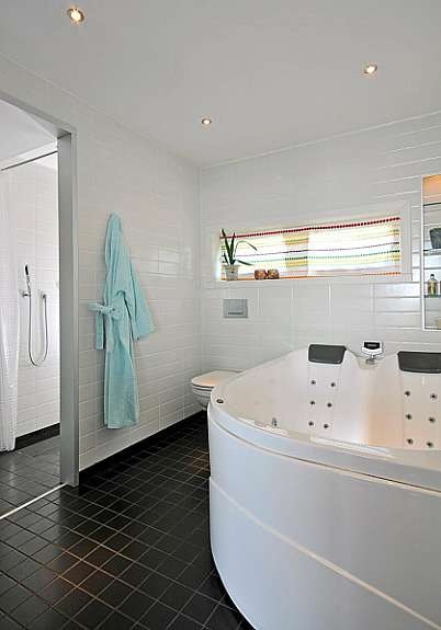 Del av bad Galleribilde