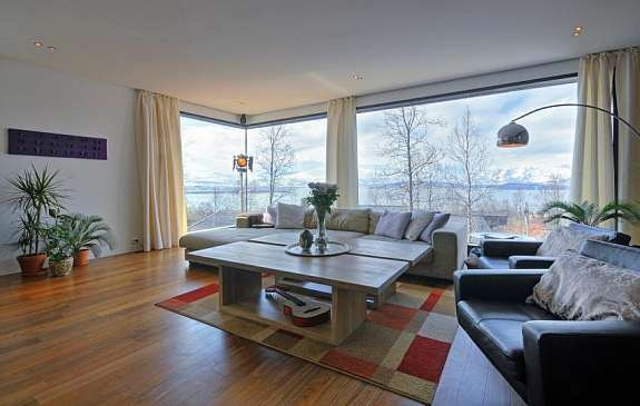 Del av stue/oppholdsrom Galleribilde