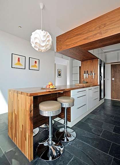 Kjøkken, gang inn mot spisestue Galleribilde