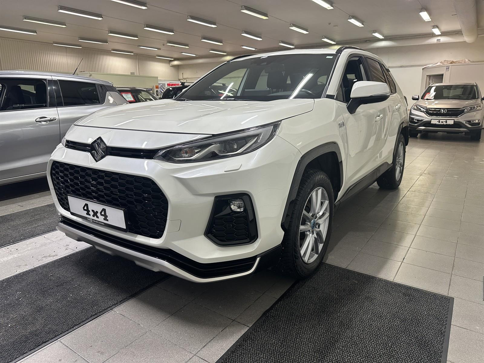Suzuki Across 2.5  First Edition Plug-In 75km på strøm, 4x4+++ 3