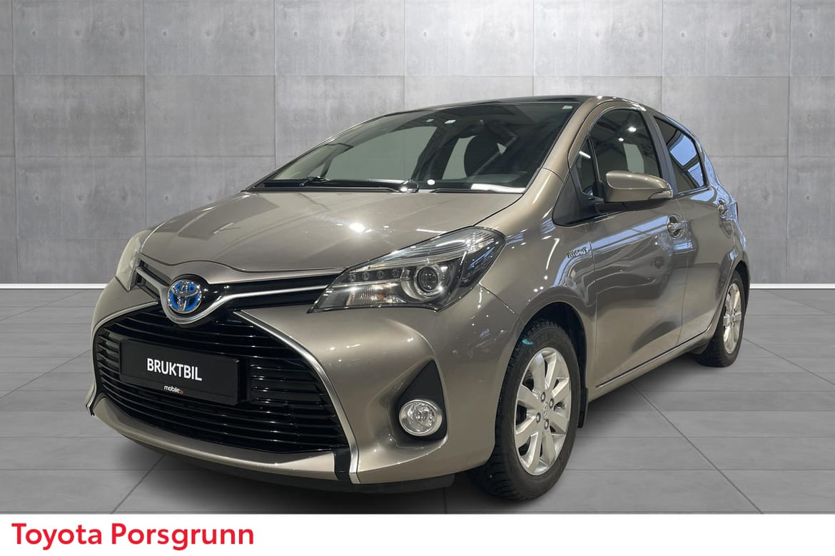 Toyota Yaris 1,5 Hybrid Style Panorama, RENTEKAMPANJE 6,45%