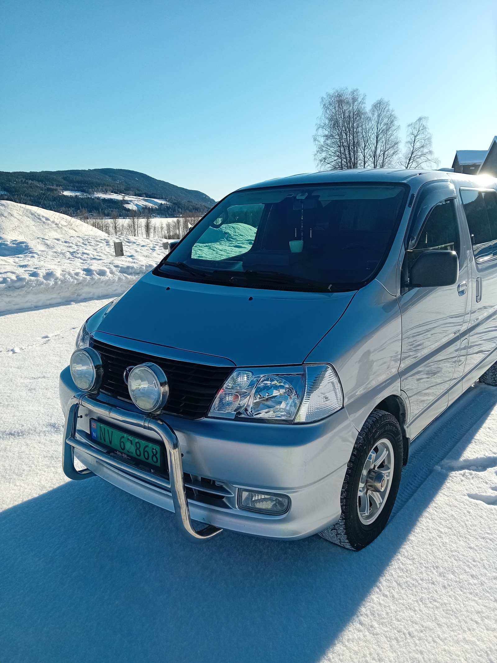 Toyota HiAce D-4D 5-d 117hk 4WD kort
