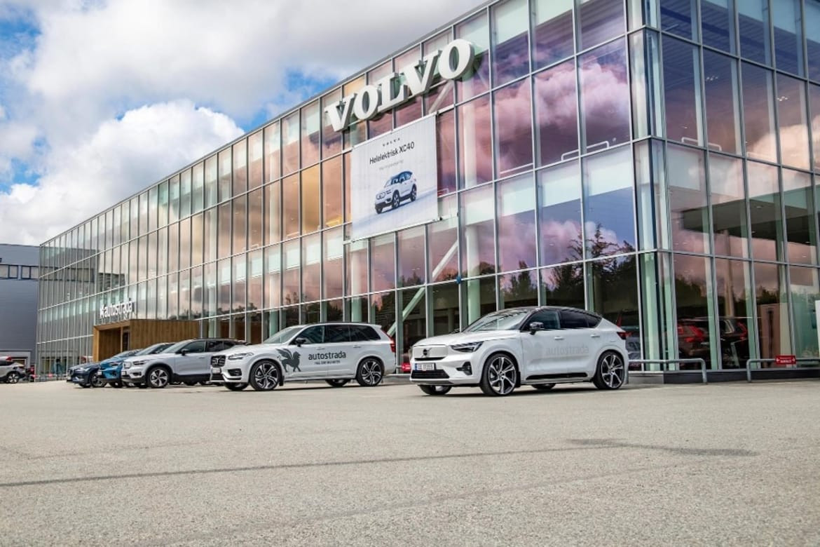 Volvo V90 T8 20"/BOWERS/PANORAMA/LUFT/KROK/360/SELEKT 7ÅR 2019, 104 800 km, kr 429 000,-