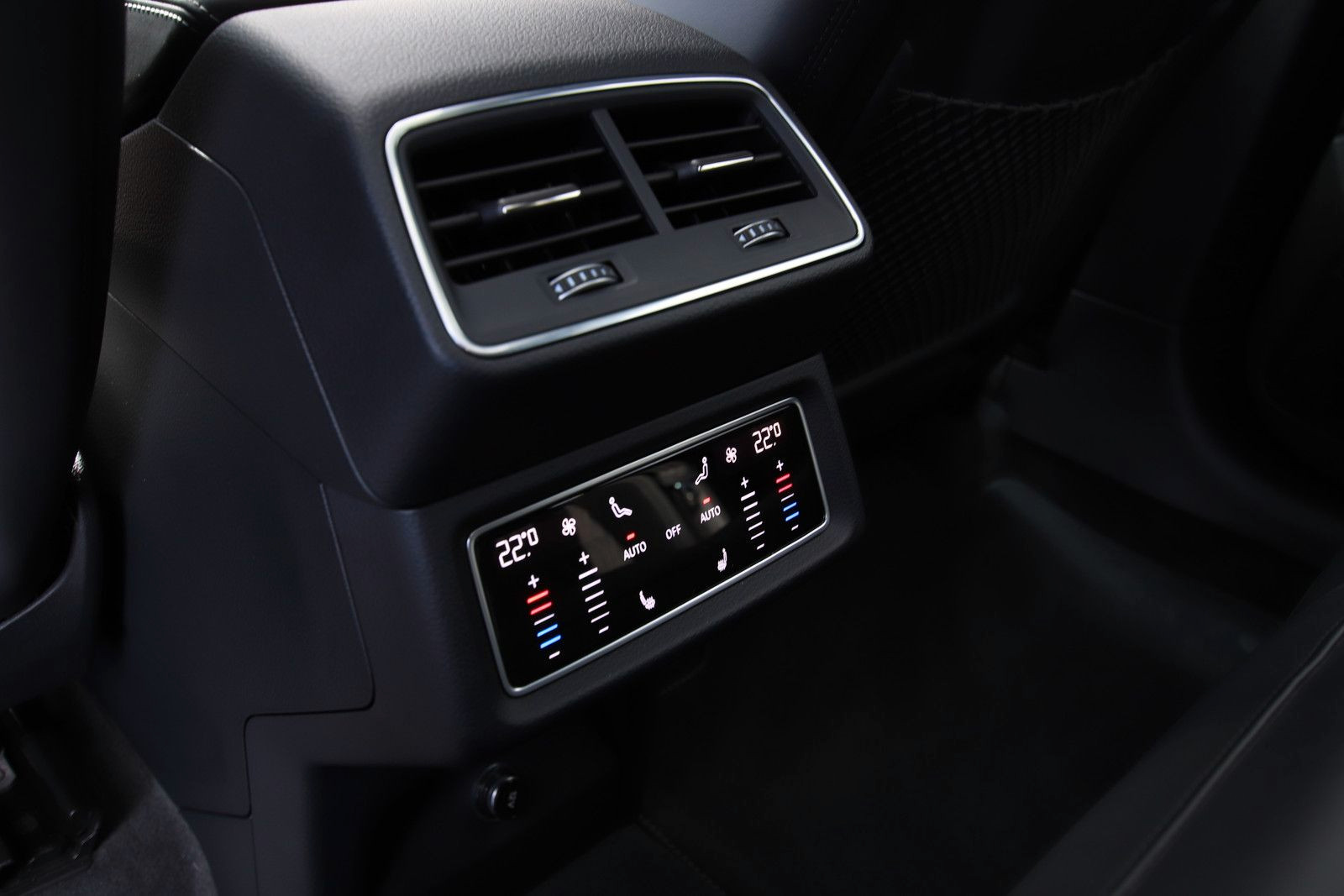 Hovedbilde av Audi e-tron