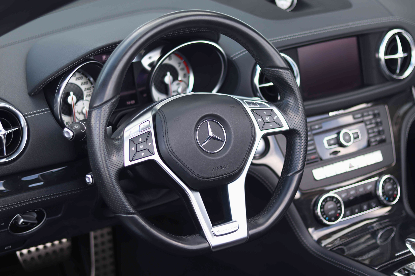 Hovedbilde av Mercedes-Benz SL