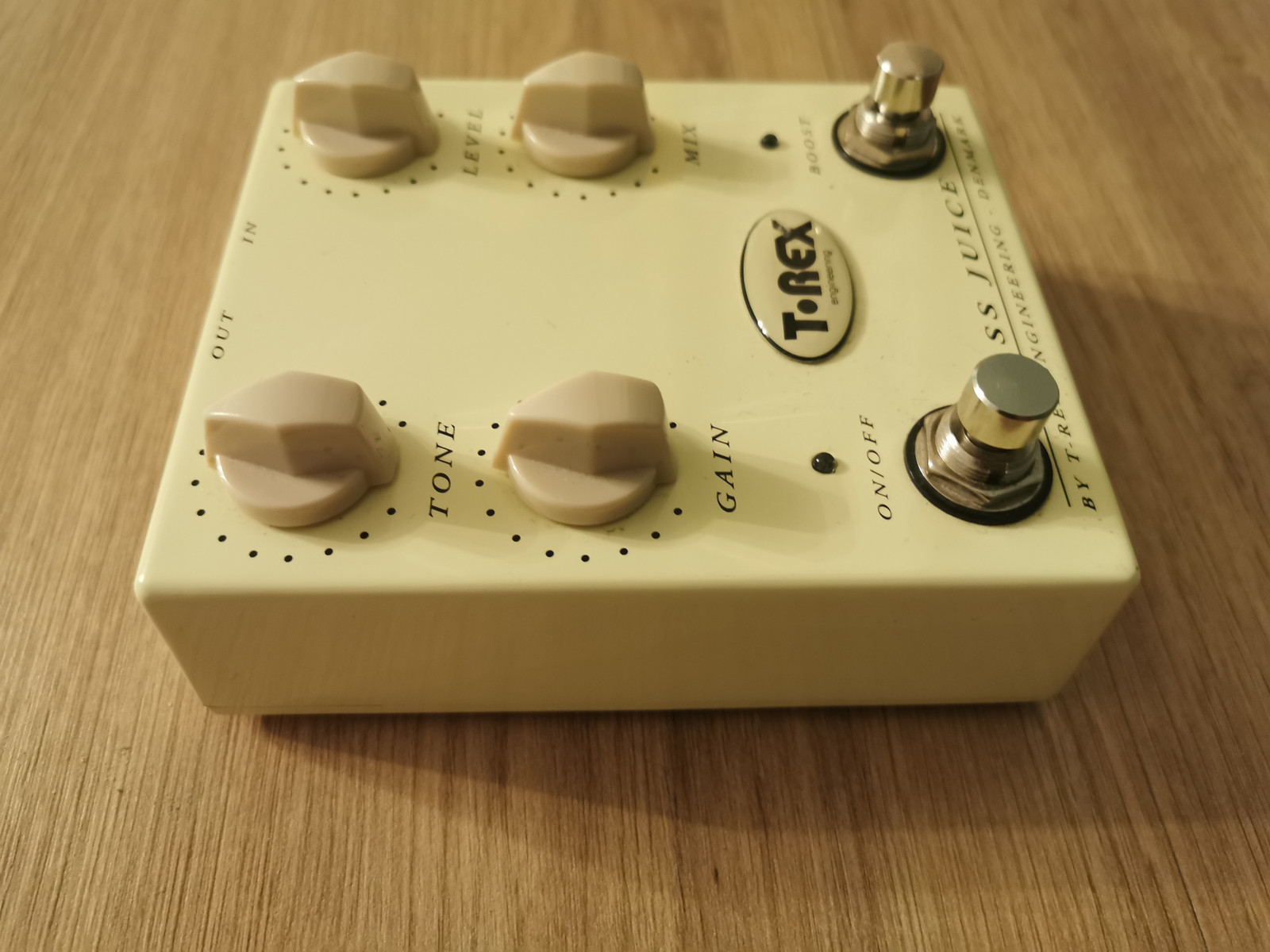 T Rex Bass juice distortion/fuzz pedal | FINN-torget