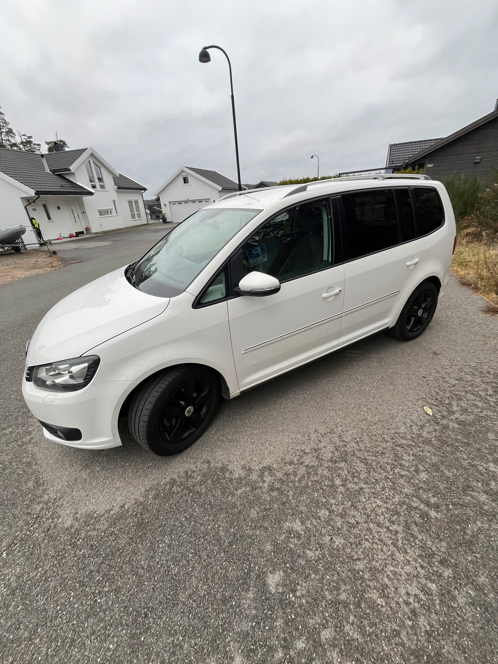 Volkswagen Touran 2,0 TDI 177 DSG6 Exclusive