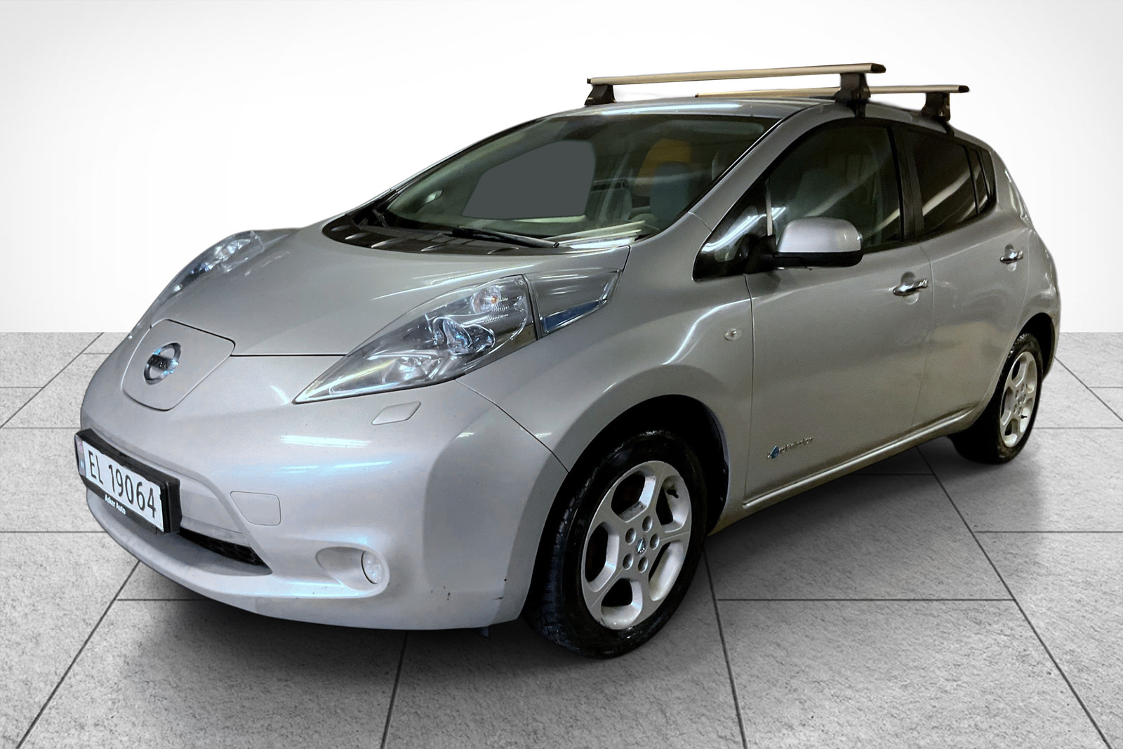 Nissan Leaf 24 kw 109 hk