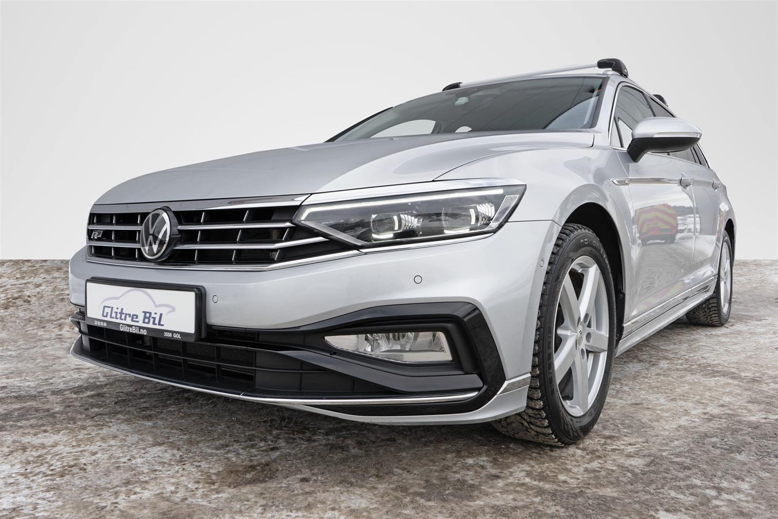 Volkswagen Passat 190 tdi 4m dsg R-Line|Webasto|ACC|LED|Rkam|Krok|Matrix 2
