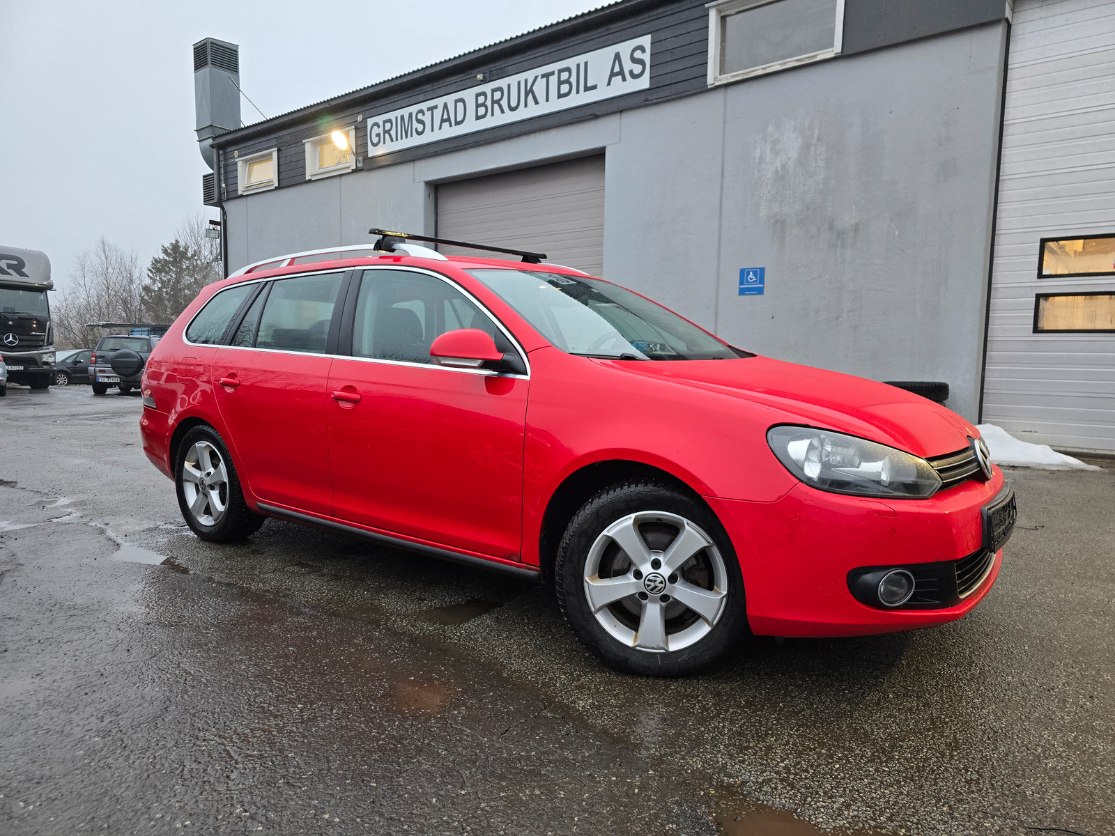Volkswagen Golf 1,6-105hk TDI, 1 eier, EU 20.12.2026, h.feste, Service
