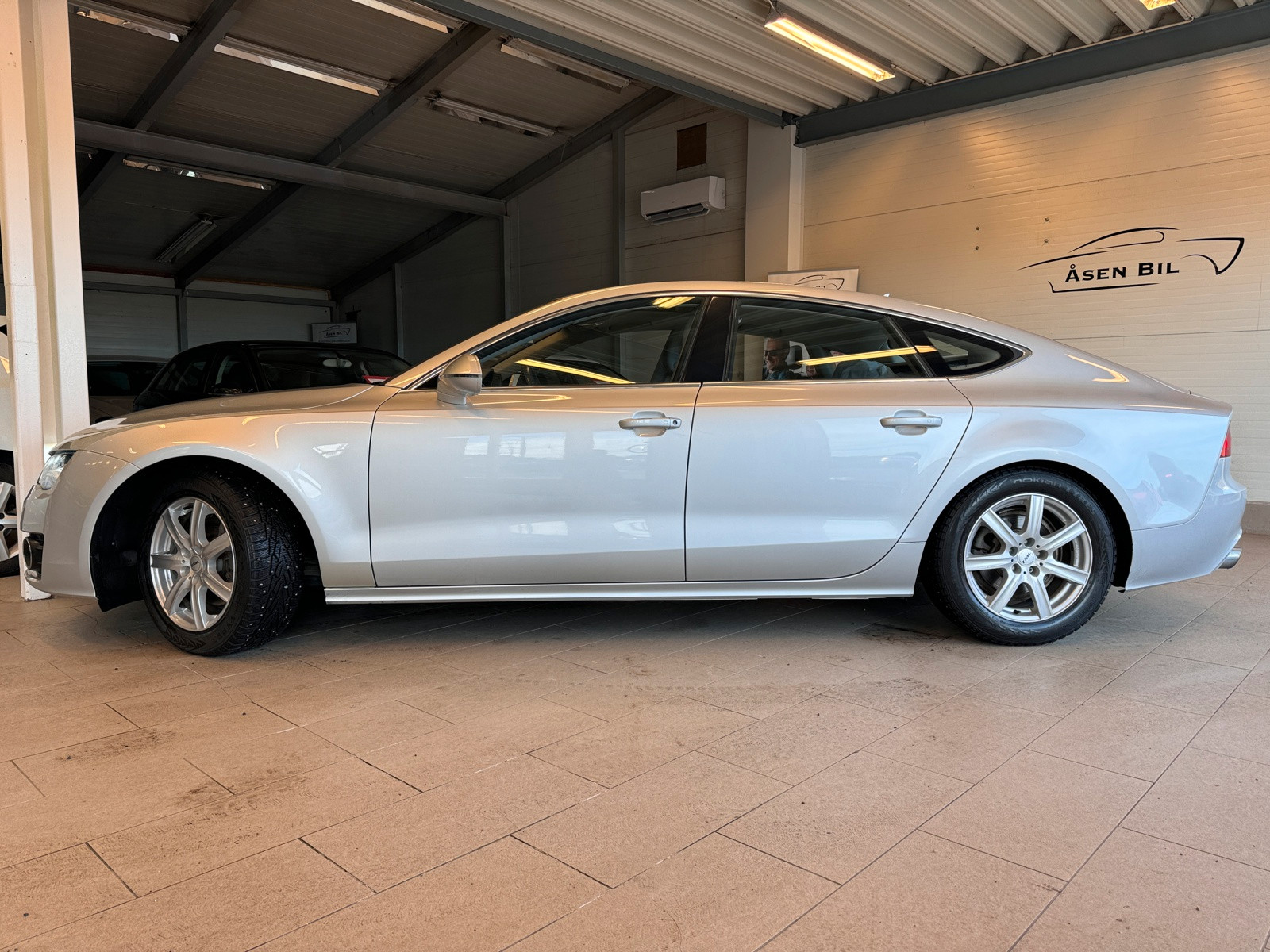 Audi A7 2.8-FSI-204HK-V6-AUT*ACC*KAM*PDC*DAB*NAVI*SOLTAK*BOSE++ 2
