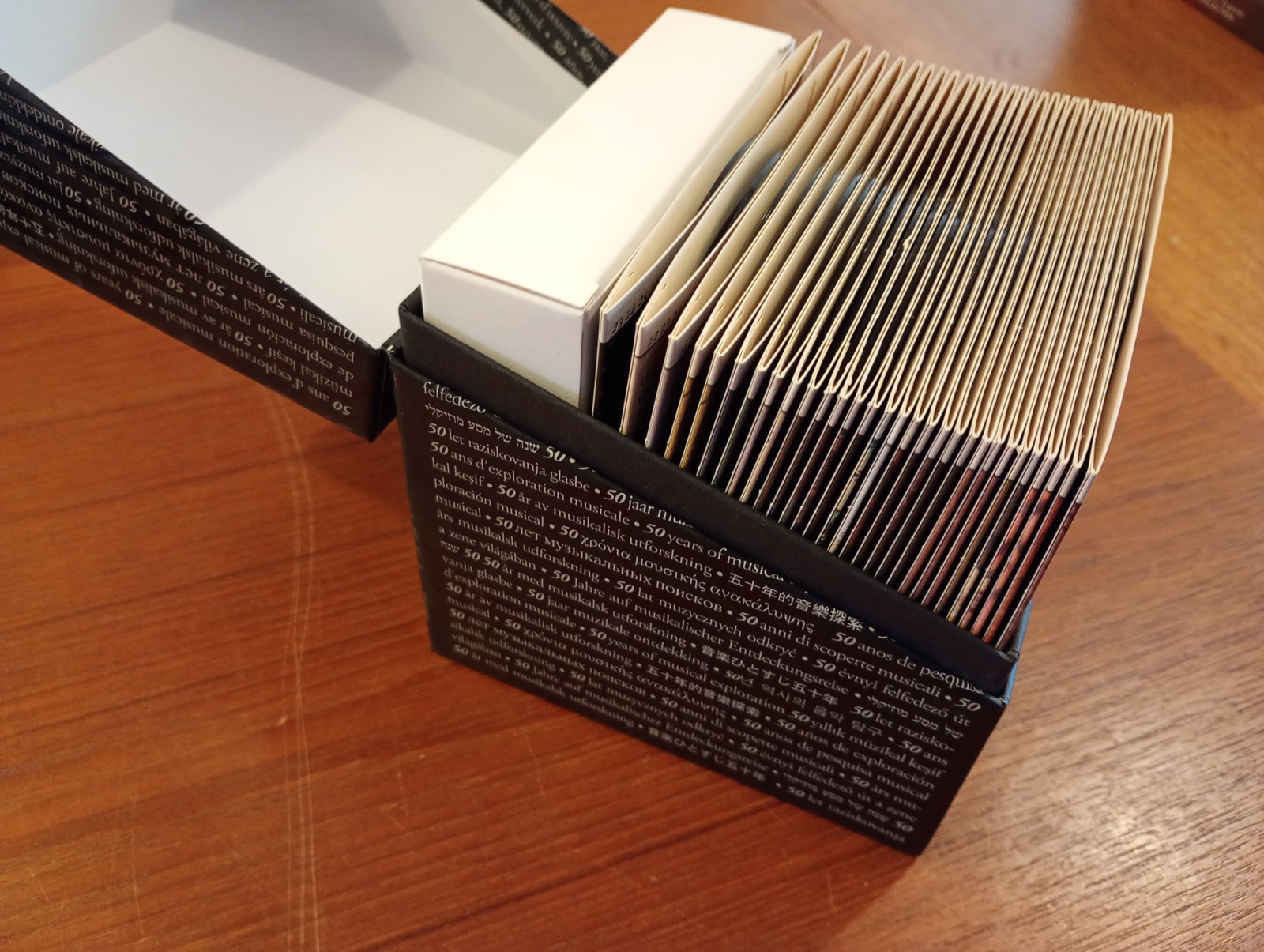 Harmonia Mundi 50th Anniversary CD Box Set 30 - Klassisk | FINN-torget