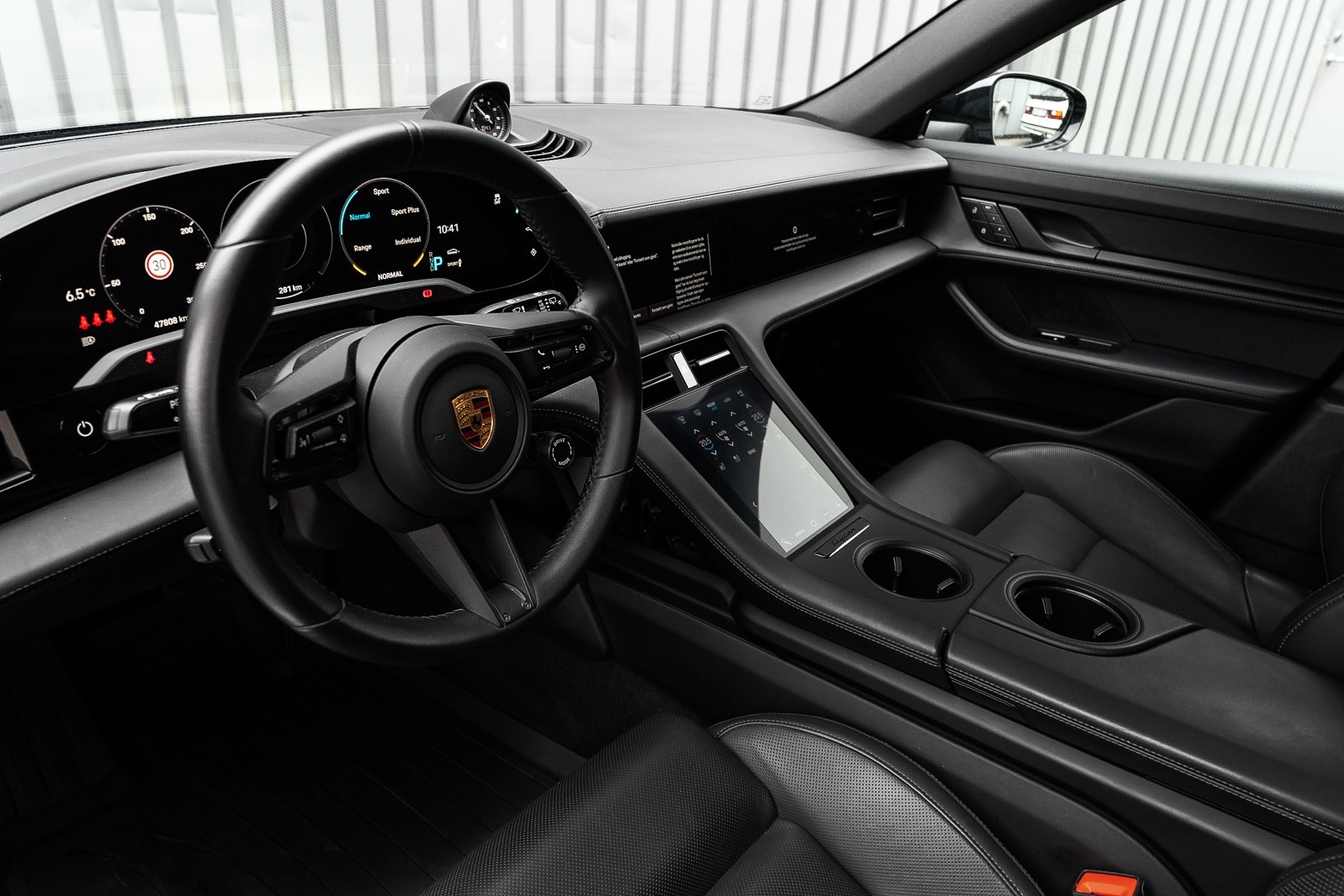 Hovedbilde av Porsche Taycan