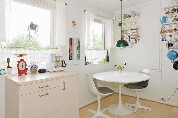 Spiseplass på kjøkken Galleribilde