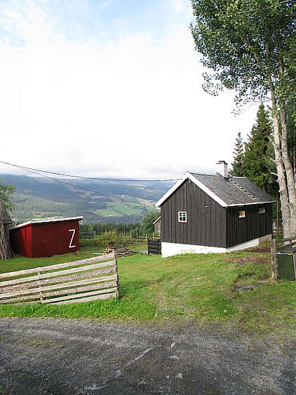 Fra innkjøringa til eiendommen Galleribilde