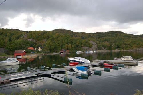 Båtplass i Svenevikbukta Galleribilde