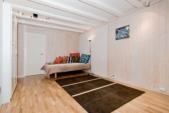 30029_33108_12_LOW Galleribilde